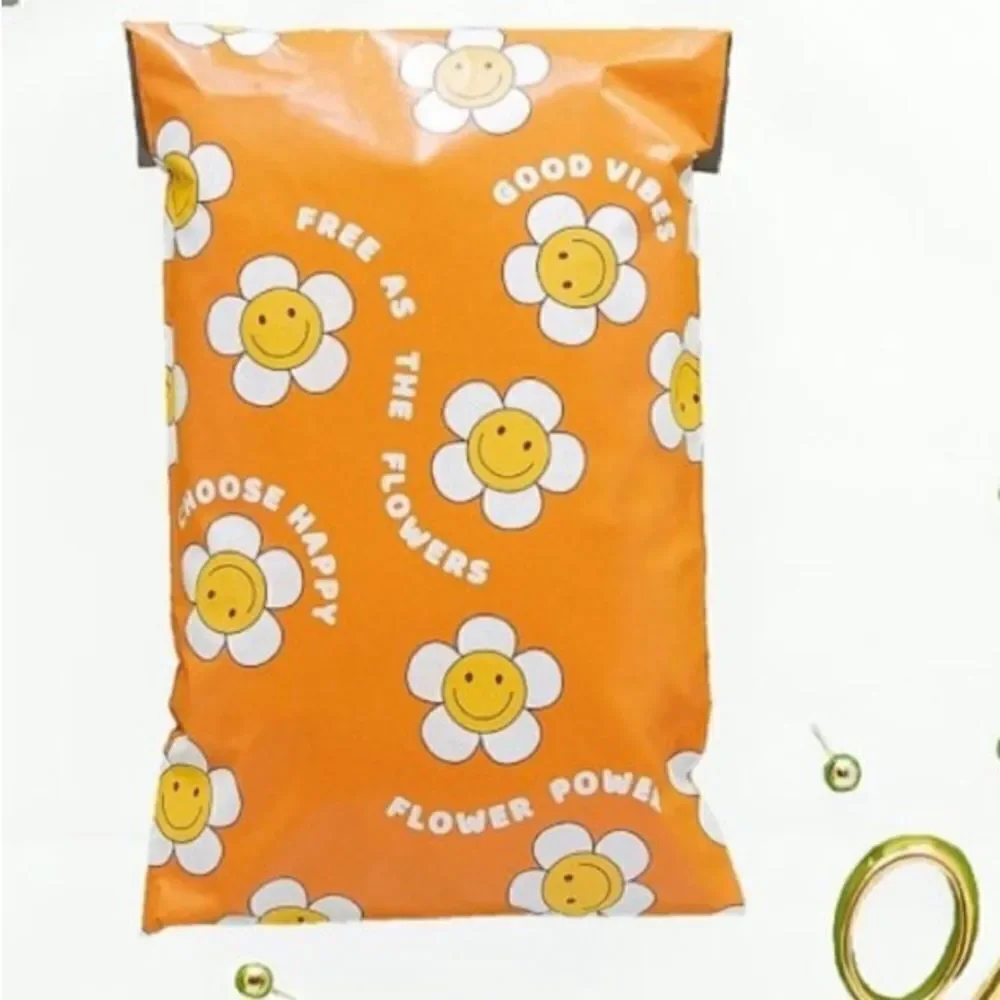 Poly Mailers 35 poly Mailers 35 stickers 6x9 10x13 and 12x15 sizes